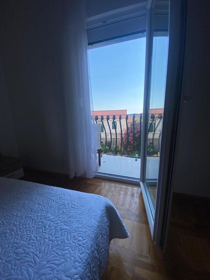 Duje & Roko Apartments Šibenik Extérieur photo