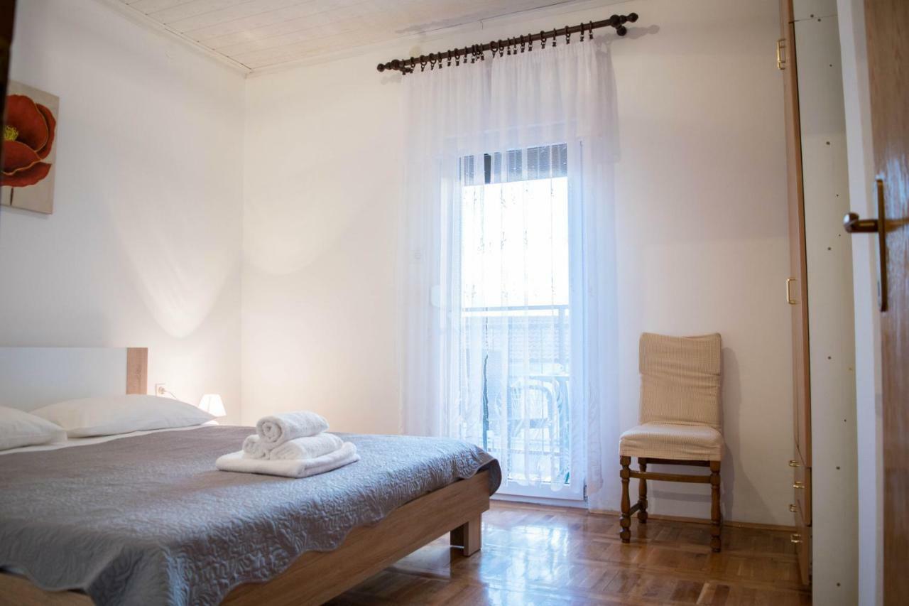 Duje & Roko Apartments Šibenik Extérieur photo