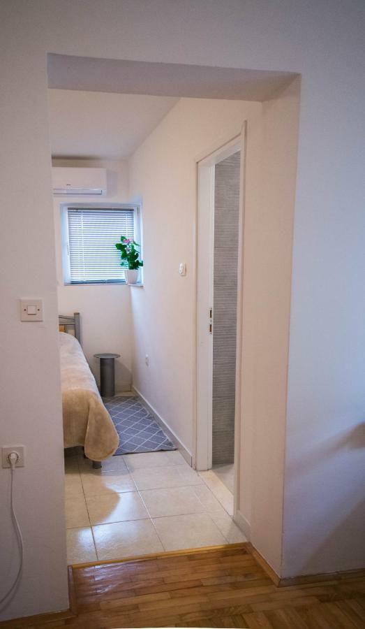 Duje & Roko Apartments Šibenik Extérieur photo